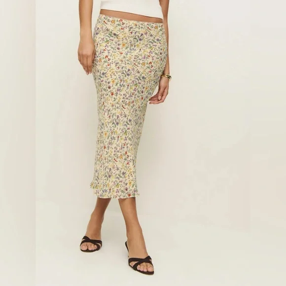 NWT Reformation Layla Skirt in Yellow Floral (Yasmeen) - Picture 4 of 5